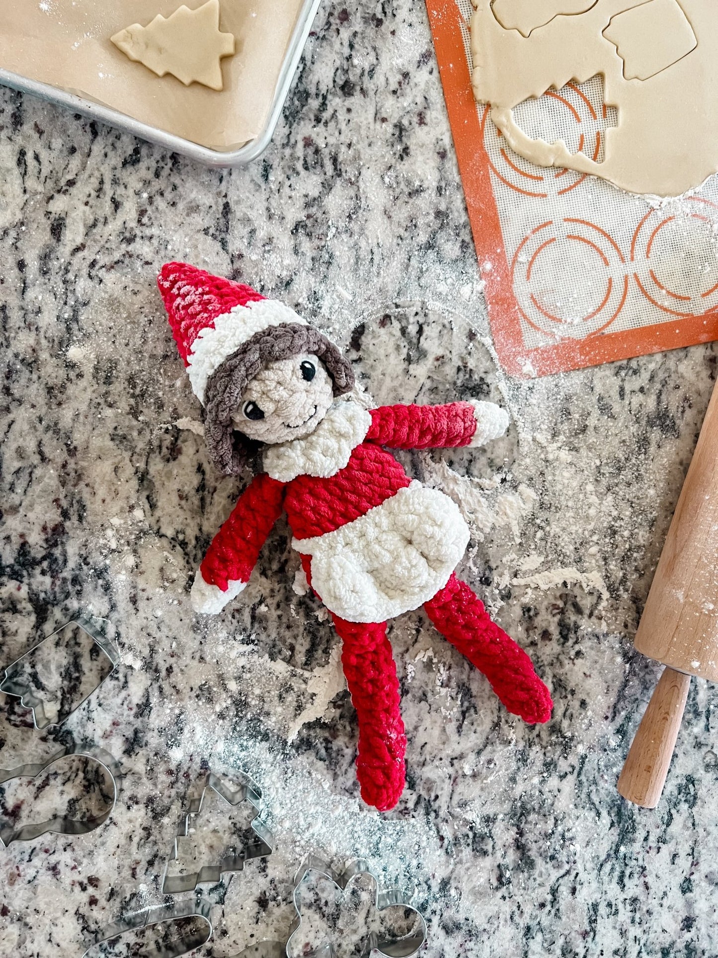 Evie & Effie Elf Crochet Pattern - Brandon & Rae